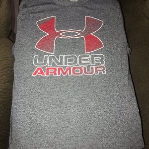 Under armor boys T-shirt